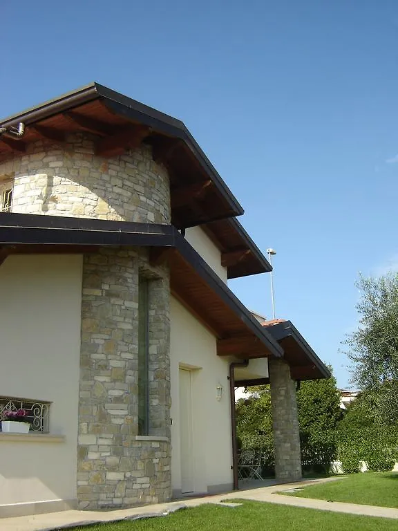 B&B Rosalu - Adults Only Sirmione Bed & Breakfast